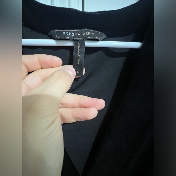 BCBGMAXAZRIA Womens Black
Velvet Twist Wrap Waist, Sz Medium - Picture 3 of 10